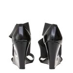Anabela-Stuart-Weitzman-Tiras-Elastico-Preto