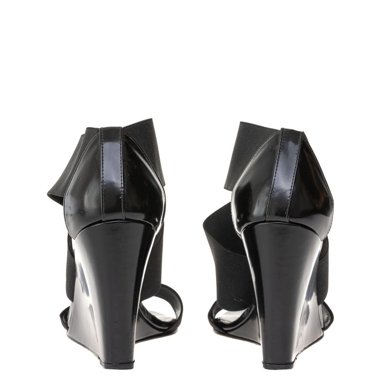 Anabela-Stuart-Weitzman-Tiras-Elastico-Preto