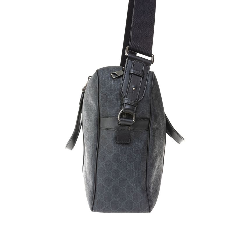 Pasta-Gucci-GG-Supreme-Canvas-Preto