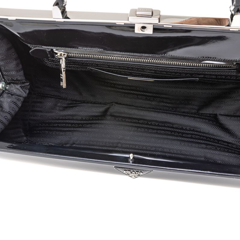 Maleta-Prada-Verniz-Preto