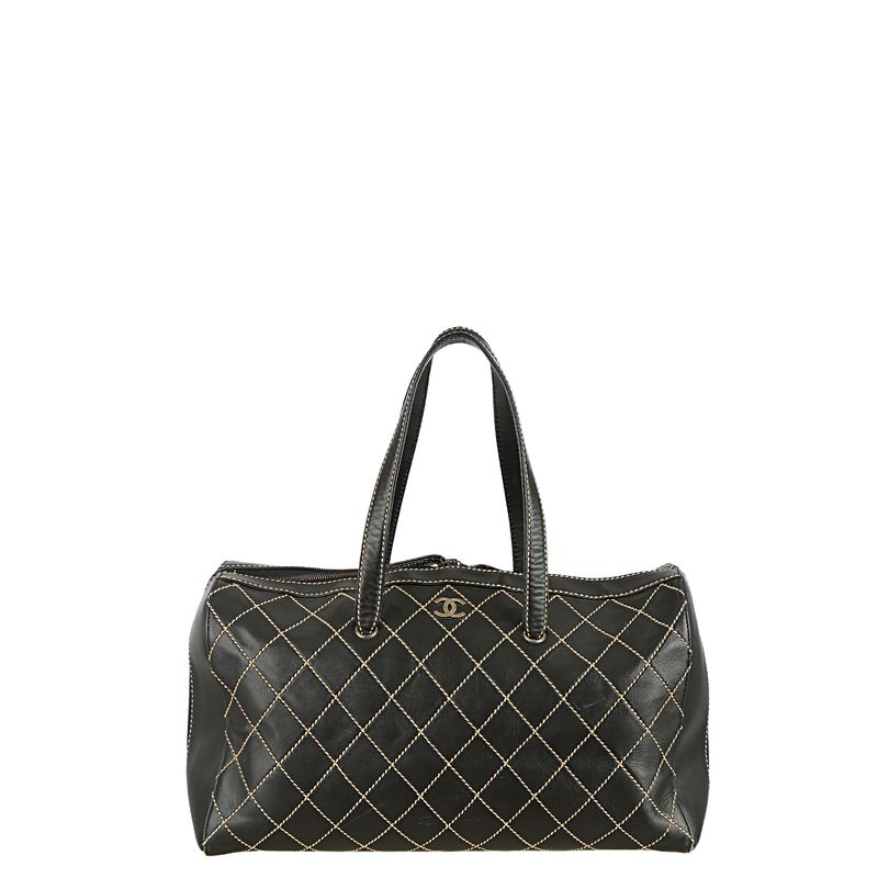 Mala-Chanel-Surpique-Duffle-XL-Couro-Preto
