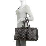 Mala-Chanel-Surpique-Duffle-XL-Couro-Preto