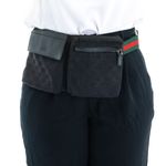 Pochete-Gucci-GG-Supreme-Preto