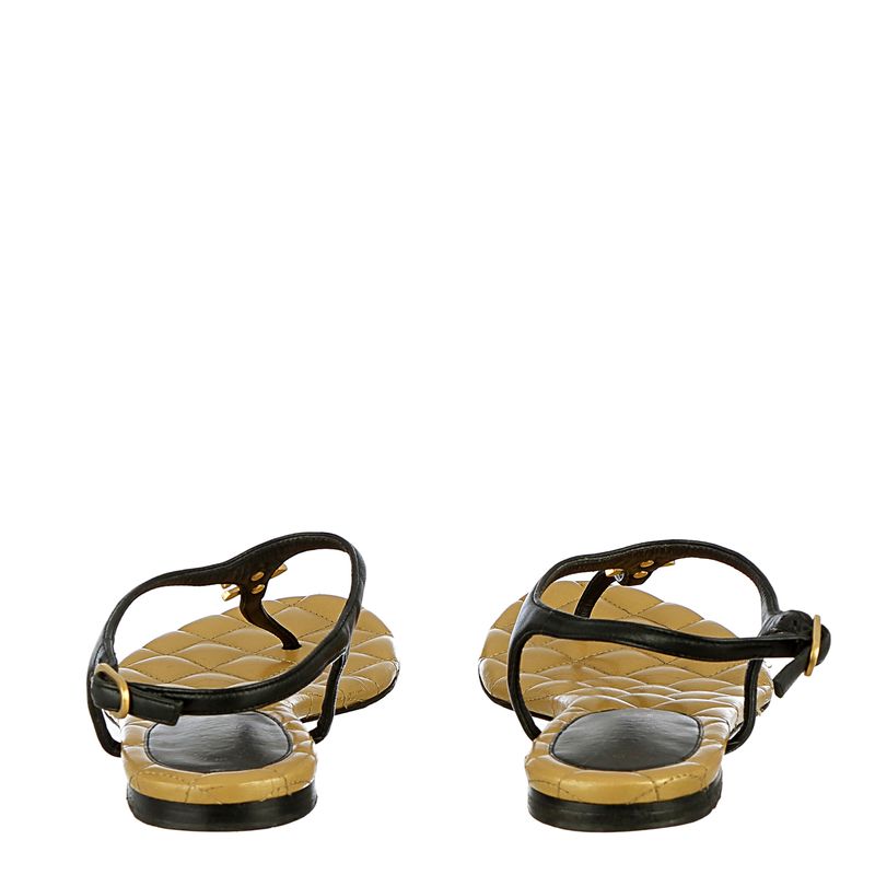 Rasteira-Chanel-Dourada-com-Preta