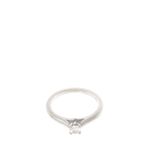 Anel-Cartier-Solitario-1895-Platina-e-Diamante