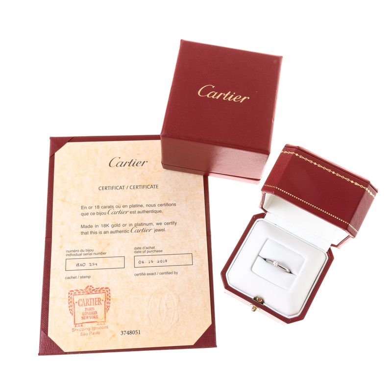 Anel-Cartier-Solitario-1895-Platina-e-Diamante