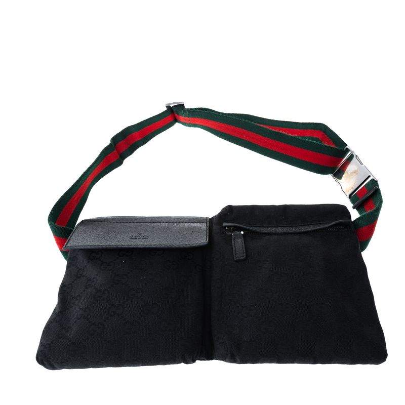Pochete-Gucci-GG-Supreme-Preto