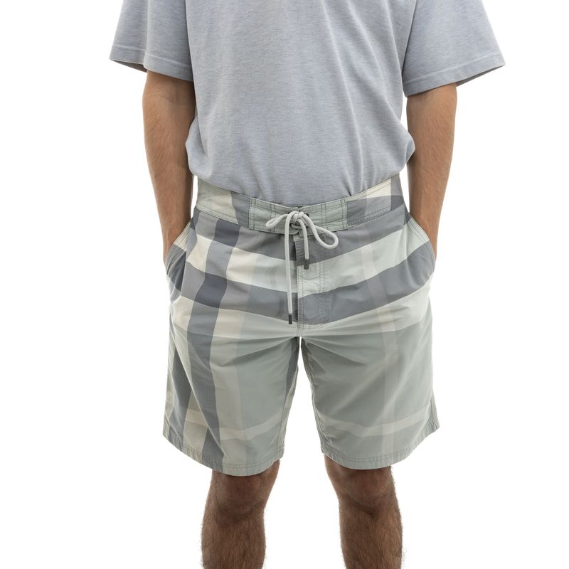 Bermuda-Burberry-Nylon-Quadriculado-Cinza