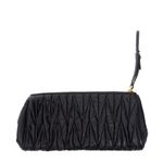 Clutch-Miu-Miu-Metalasse-Preto