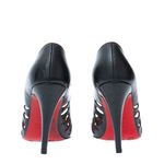 68471-Sapato-de-Salto-Christian-Louboutin-Couro-Preto-e-Recorte-2
