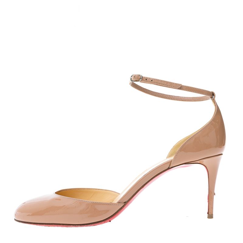 68472-Sapato-de-Salto-Christian-Louboutin-Fivela-Verniz-Bege-3