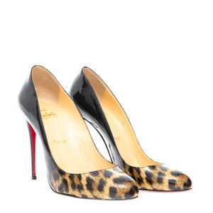 Sapato Christian Louboutin Verniz Preto e Animal Print