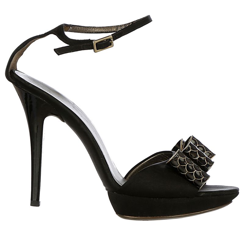 Sandalia-Ferragamo-Cetim-Preto