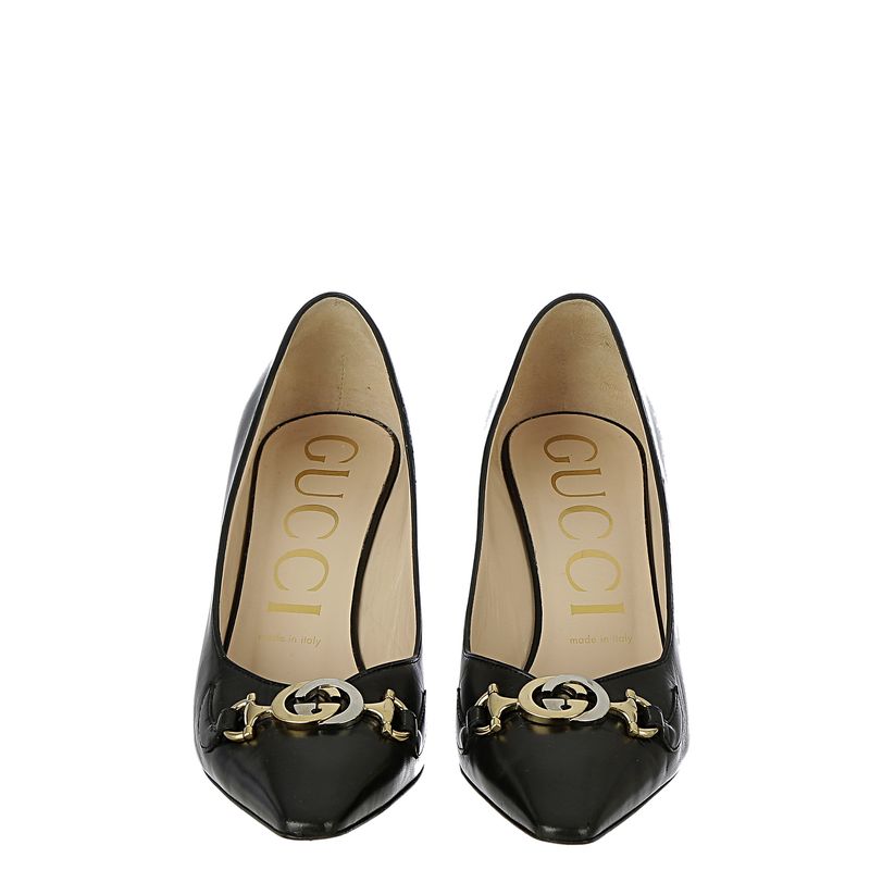 Scarpin-Gucci-Fivela-Dourada-E-Prateada-Couro-Preto