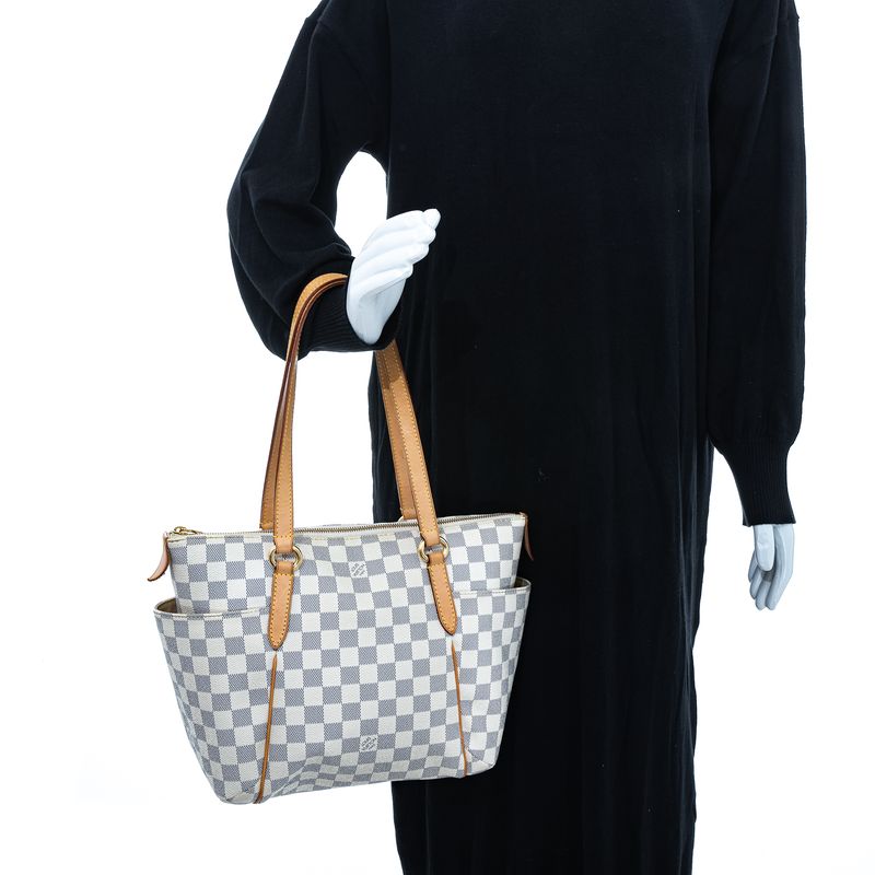 Bolsa-Louis-Vuitton-Totally-PM-Damier-Azur