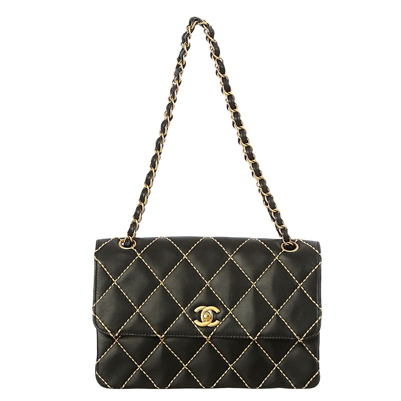 Bolsa-Chanel-Surpique-Flap-Preta