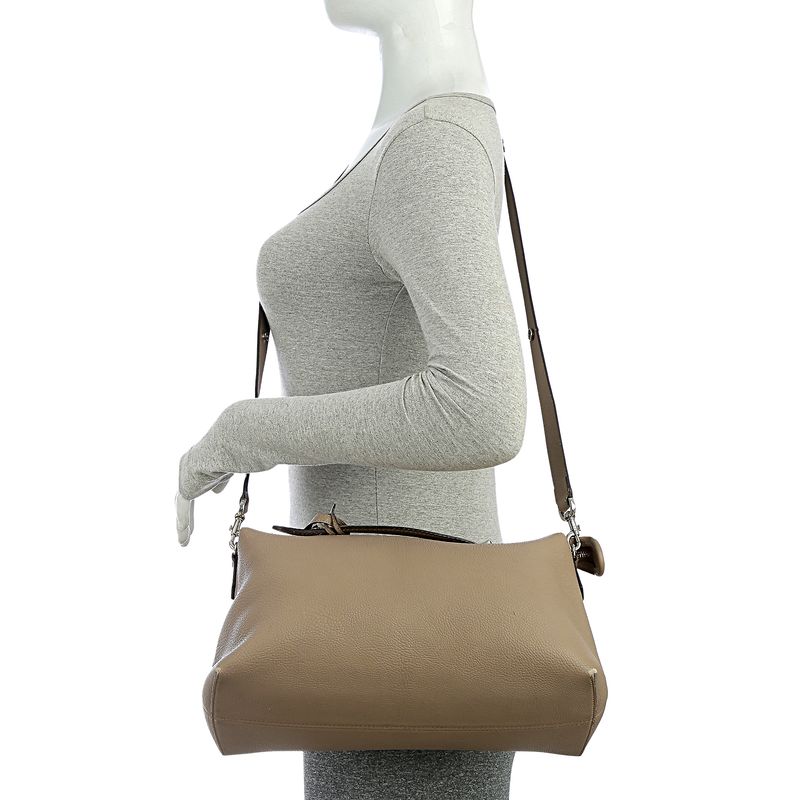 Bolsa-Fendi-By-The-Way-Couro-Taupe