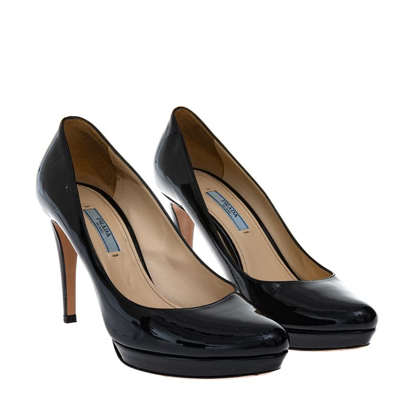 Scarpin-Prada-Verniz-Preto