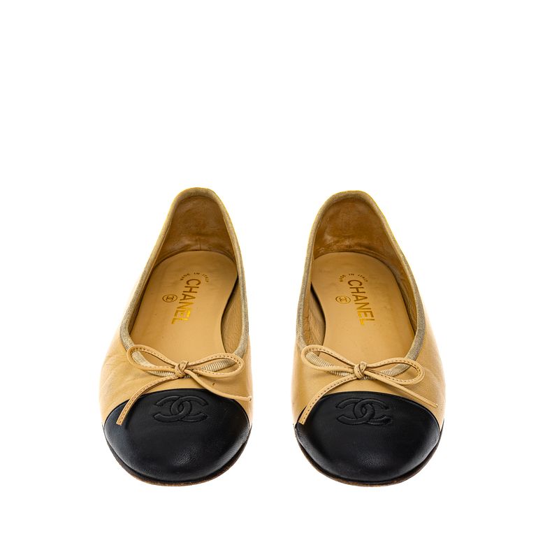 Sapatilha-Chanel-CC-Cap-Bicolor