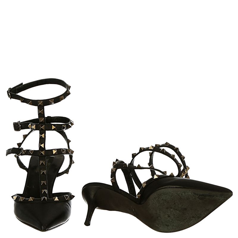 Scarpin-Valentino-Garavani-Rockstud-Preto