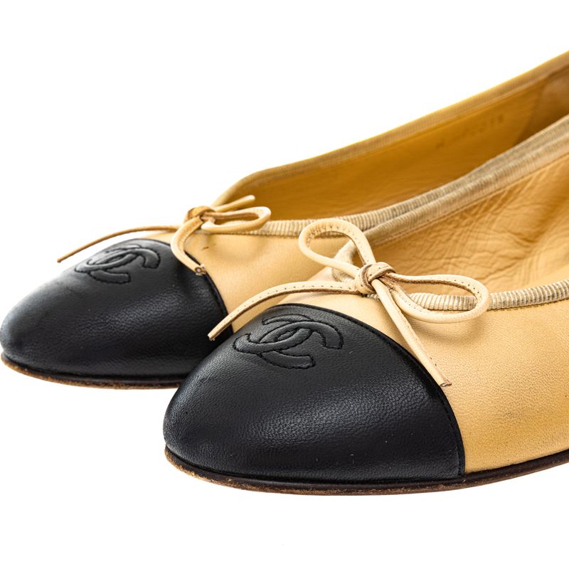 Sapatilha-Chanel-CC-Cap-Bicolor