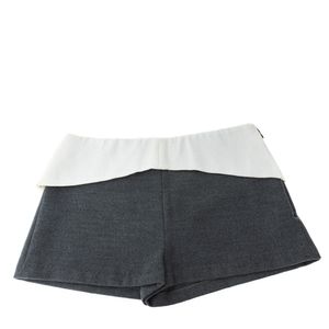 Short Talie NK Cinza e Branco