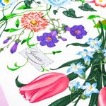 Lenco-Gucci-Estampa-Floral-e-Rosa