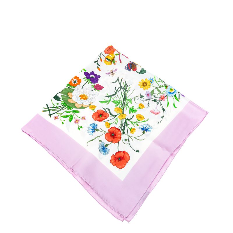 Lenco-Gucci-Estampa-Floral-e-Rosa