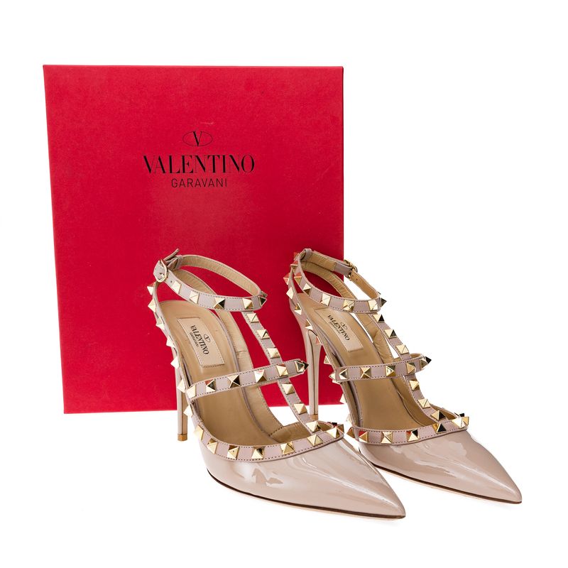 Scarpin-Valentino-Garavani-Rockstud-Verniz-Bege