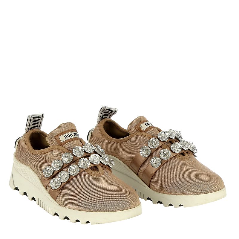 Tenis-Miu-Miu-Slip-On-Tecido-Bege-e-Pedrarias
