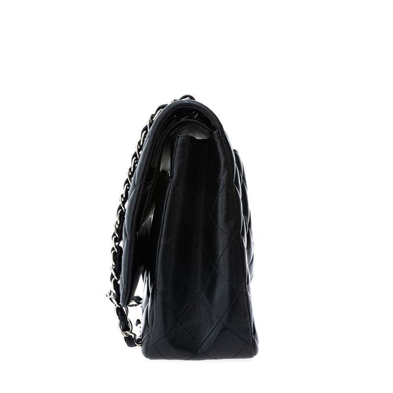 Bolsa-Chanel-Double-Flap-Maxi-Lambskin-Preta