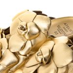 Sandalia-Valentino-Garavani-Slide-Rosas-Dourado