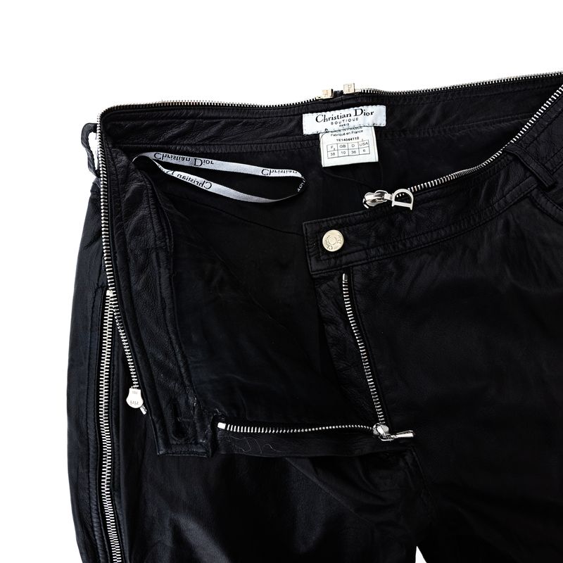 Calca-Christian-Dior-Couro-Preto-e-Ziper