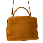 Bolsa-Paula-Cademartori-Dun-Dun-Couro-Caramelo-e-Spikes