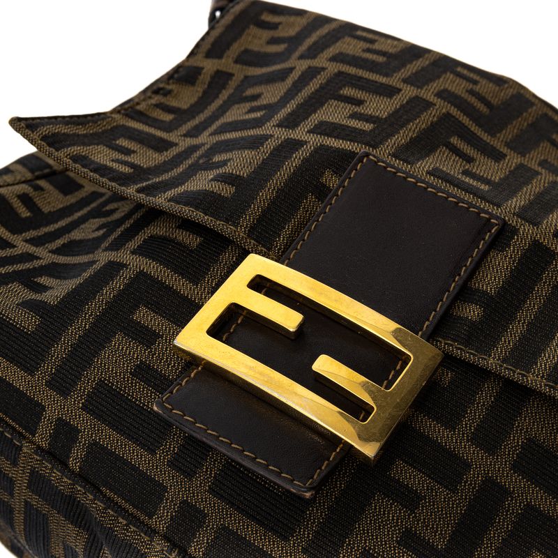 Bolsa-Fendi-Zucca-Mama-Baguette-