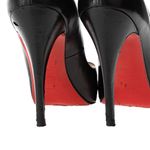 68989-Peep-Toe-Christian-Louboutin-Couro-Preto-8