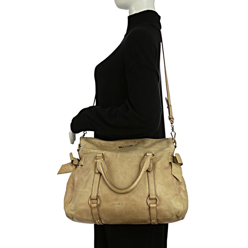 Bolsa-Miu-Miu-Bow-Vitello-Lux-Bege