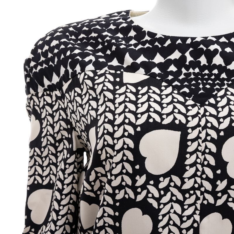 Vestido-Stella-McCartney-Preto-e-Branco-Coracoes