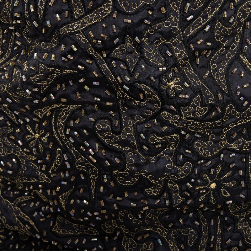 Vestido-Longo-Preto-Bordado-Dourado