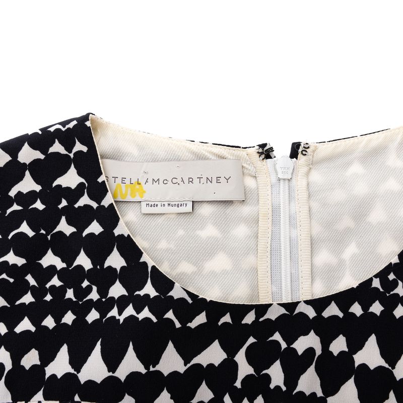 Vestido-Stella-McCartney-Preto-e-Branco-Coracoes