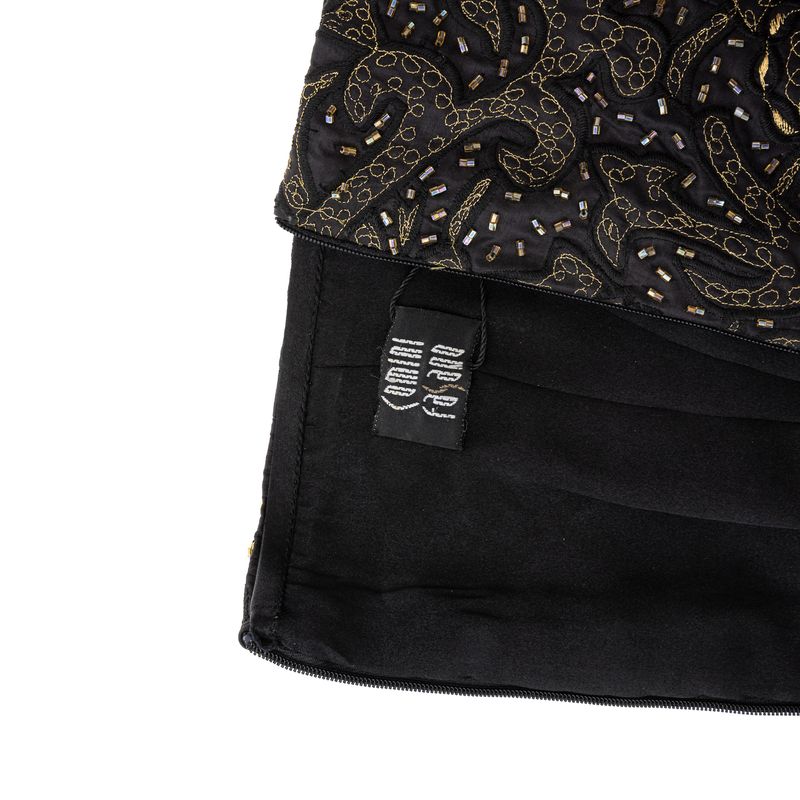 Vestido-Longo-Preto-Bordado-Dourado