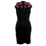 Vestido-Alexander-McQueen-Tricot-Preto-e-Flores-Vermelhas
