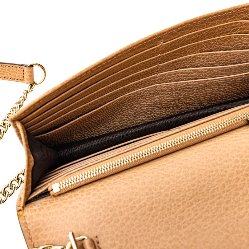 Bolsa-Gucci-Dollar-Interlocking-GG-Chain-Bege