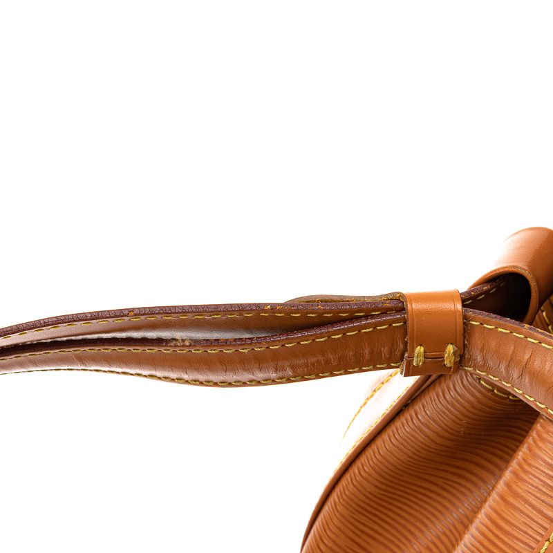 Mochila-Louis-Vuitton-Randonnee-Epi-Caramelo