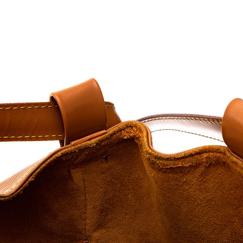 Mochila-Louis-Vuitton-Randonnee-Epi-Caramelo