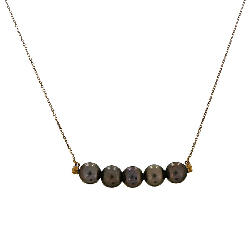 Colar-Victoria-Sayeg-Saturno-Ouro-18K-com-Perolas-Negras