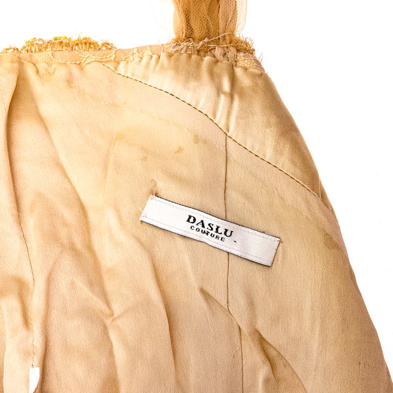 Vestido-Longo-Creme-Bordado-Dourado