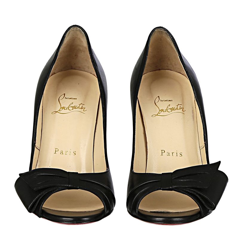 80582-Sapato-Christian-Louboutin-Peep-Toe-Laco-Couro-Preto-4