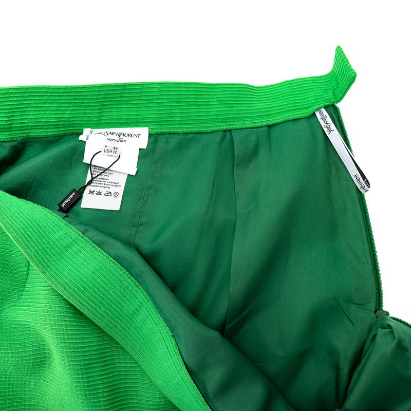 Saia-Saint-Laurent-Vintage-La-Verde