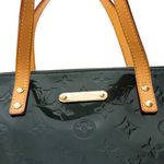 Bolsa-Louis-Vuitton-Bellevue-PM-Verniz-Verde